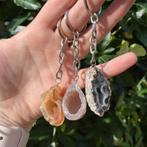 Agaat geode sleutelhanger, Ophalen of Verzenden, Mineraal