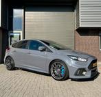 Ford Focus RS 2016 351pk Stealth Grey, Auto's, Ford, 13 km/l, 4 cilinders, 2261 cc, Handgeschakeld