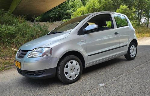 Volkswagen Fox 1.4 Rijdt perfect APK T/M 09-07-2026, Auto's, Volkswagen, Bedrijf, Te koop, Fox, ABS, Airbags, Startonderbreker