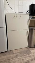 Witte Ikea Kast met 2 Deuren en Planken, Huis en Inrichting, Ophalen, Kunststof, Gebruikt, 100 tot 150 cm