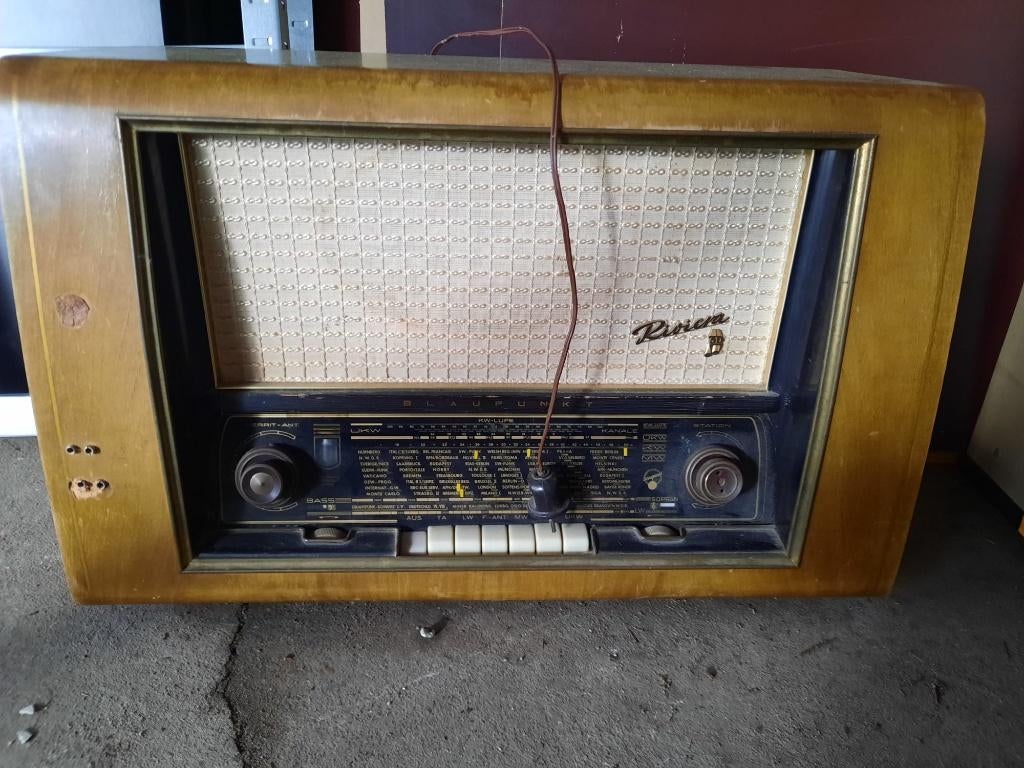 oude buisradio, Ophalen