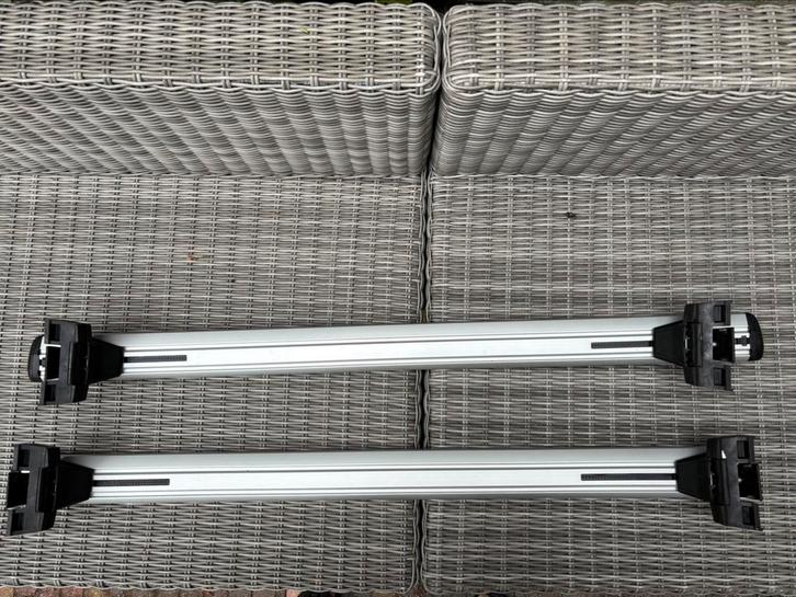 Thule Wingbar dakdragers Kia Niro, Auto diversen, Dakdragers, Gebruikt, Ophalen