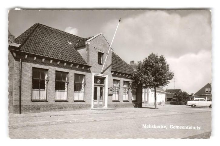 Meliskerke, Gemeentehuis. Lees beschrijving, Verzamelen, Ansichtkaarten | Nederland, Ongelopen, Zeeland, 1940 tot 1960, Verzenden