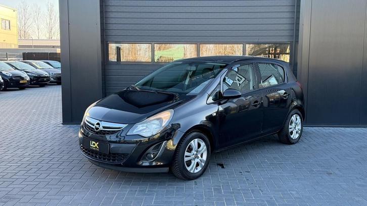 Opel Corsa 1.2-16V Cosmo Automaat|Airco|Sensor Achter, Auto's, Opel, Bedrijf, Te koop, Corsa, ABS, Airbags, Airconditioning, Boordcomputer