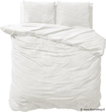 Online Veiling: Dekbedovertrek Teddy 200 x 220cm wit beschikbaar voor biedingen