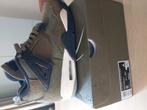 Nike air jordan 4 craft olive maat 41, Sport en Fitness, Schaatsen, Ophalen, Zo goed als nieuw, Kunstschaatsen, Overige merken