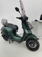 EXCLUSIVE! Vespa sprint COBRA GREEN RAPPER LIJPE EDITIE, Fietsen en Brommers, Nieuw, Ophalen of Verzenden