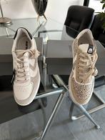 Nieuwe Maruti Sneakers - Stijlvol en Comfortabel!, Wit, Nieuw, Ophalen of Verzenden, Sneakers of Gympen