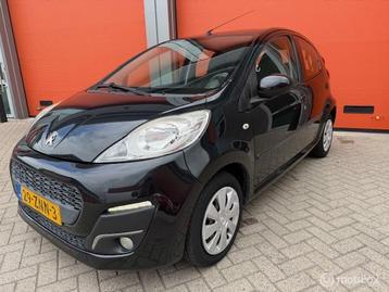 Peugeot 107 1.0 Active 5 DEURS AIRCO KM NAP ZWART METALL beschikbaar voor biedingen