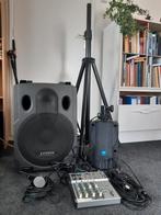 Nette speakerset met boxen, mixer, microfoon en statieven, Muziek en Instrumenten, Versterkers | Keyboard, Monitor en PA, Ophalen