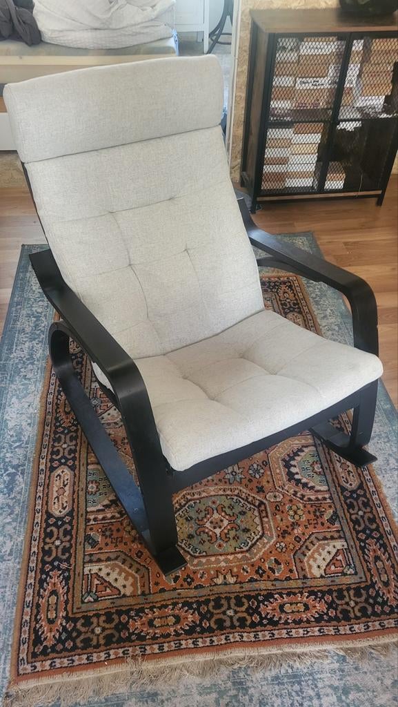 IKEA POÄNG Schommelstoel - Zo goed als nieuw, Huis en Inrichting, Stoelen, Ophalen, Overige kleuren, Zo goed als nieuw, Stof