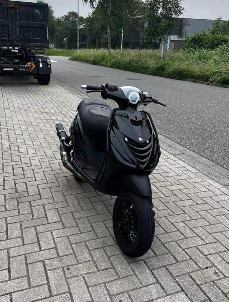 Gezocht! 172cc piaggio zip ddl 52 slag 360 (gezocht!), Fietsen en Brommers, Scooters | Piaggio, Ophalen of Verzenden, Zo goed als nieuw