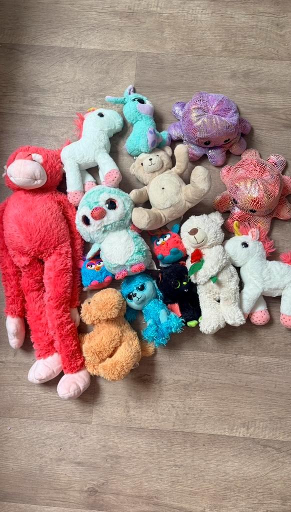14 Knuffels (Unicorn, TY, Furby, Mood), Kinderen en Baby's, Speelgoed | Knuffels en Pluche, Zo goed als nieuw, Overige typen, Ophalen of Verzenden