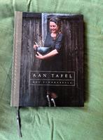 Aan tafel met Floorabella - Floor van Dinteren, Verzenden, Zo goed als nieuw