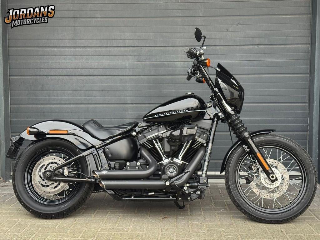 HARLEY-DAVIDSON STREET BOB FXBB CLUBSTYLE (bj 2018), Motoren, HARLEY-DAVIDSON, Chopper, Bedrijf, Onbekend