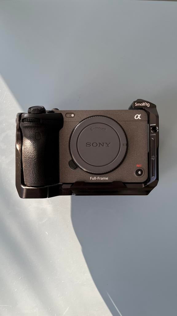 Sony FX3 Cinema line + FE 24-70mm F/2.8 GM II - Full rig, Ophalen, Compact, Zo goed als nieuw, Sony