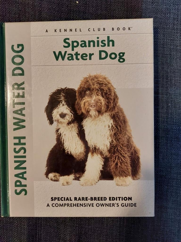Boek: Spaanse Waterhond - Een Uitgebreide Gids, Ophalen of Verzenden, Zo goed als nieuw, Onbekend
