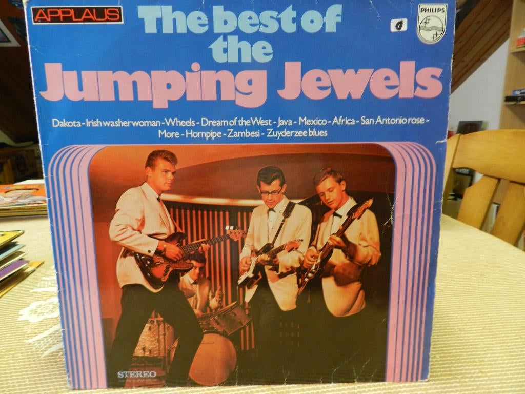 JUMPING JEWELS LP, Ophalen of Verzenden, Gebruikt, 12 inch