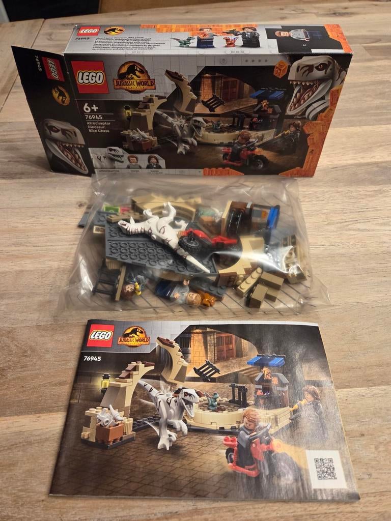 Lego Jurassic World Park 76945 Atrociraptor Dinosaur Dino, Ophalen of Verzenden, Gebruikt, Complete set, Lego
