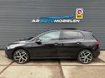 Volkswagen Golf 1.5 eTSI Style AUTOMAAT/STOELMASSAGE/PANO, Auto's, Euro 6, 150 pk, Zwart, Bedrijf