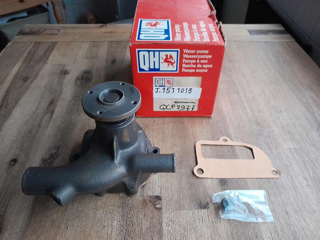 WATERPOMP - NIEUW - NISSAN KingCab / Cabstar / Urvan /Cedric, Auto-onderdelen, Verzenden, Nieuw, Nissan