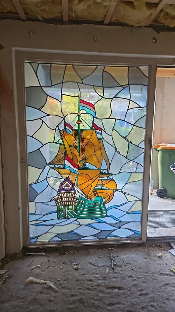 Prachtig groot glas-in-lood raam met schip., Ophalen of Verzenden, 160 cm of meer