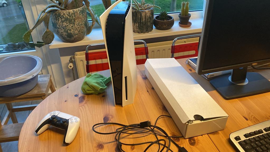 Playstation 5 disc + controller, Ophalen, Zo goed als nieuw, Playstation 5