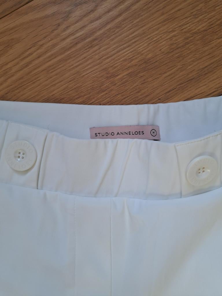 Witte Studio Anneloes Capri Broek Maat M, Maat 38/40 (M), Studio Anneloes, Wit, Ophalen of Verzenden