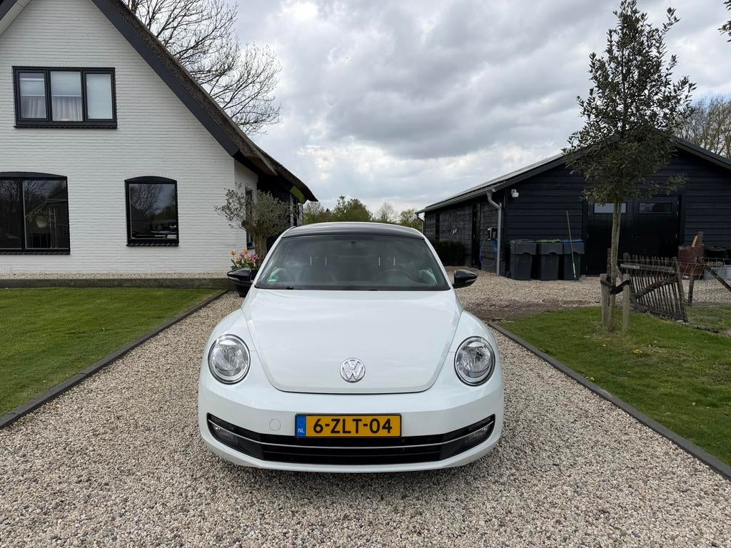 Volkswagen Beetle (Kever) 2.0 TSI 1DSG 2012, Euro 5, 4 cilinders, 1984 cc, 4 stoelen