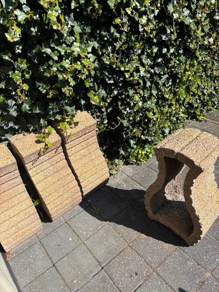 Decoratieve Betonnen Bloembakken/Sokkels - Set van 4, Tuin en Terras, Bloembakken en Plantenbakken, Ophalen, Gebruikt, Balkon