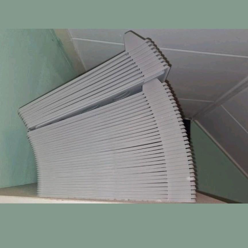 Kledingvouwplank en stapel kledinghangers 40 stuks, Ophalen of Verzenden, 25 tot 50 cm, Minder dan 100 cm