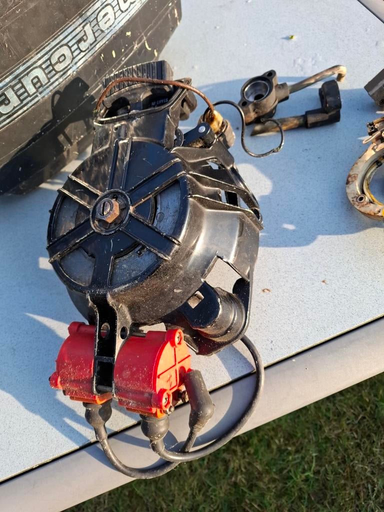 Onderdelen Mercury buitenboordmotor 7.5pk / 9.9pk bobine, Watersport en Boten, Bootonderdelen, Ophalen of Verzenden, Gebruikt