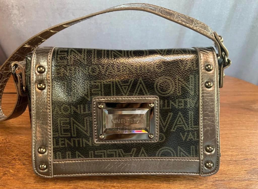 Valentino Moni Crossbody tas met flap in zilvergrijs, Ophalen of Verzenden, Gebruikt, Grijs, Handtas