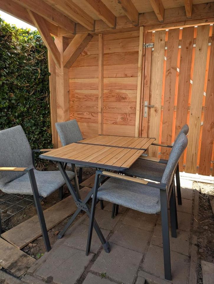 Camping of terras tafel Chambery Bamboe van Eurotrail., Tuin en Terras, Tuinsets en Loungesets, Zo goed als nieuw, Aluminium, 4 zitplaatsen