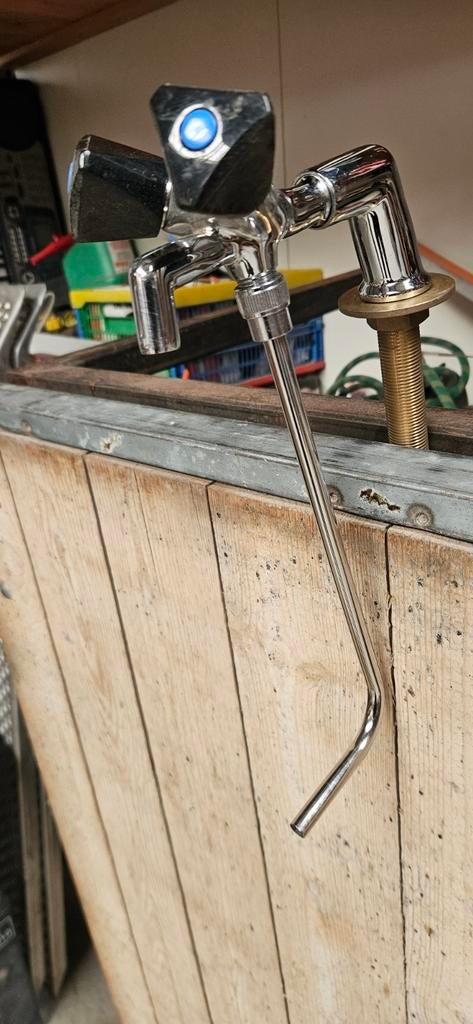 Spoelkraan voor spoelbak met tapbladen, Doe-het-zelf en Verbouw, Sanitair, Ophalen of Verzenden