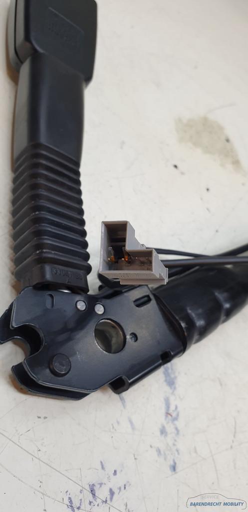 BMW E90 E87 E8x E9x 1 3 serie gordelspanner gordel spanner r, Auto-onderdelen, Interieur en Bekleding, Petuelring 130
80788  Munich, DE