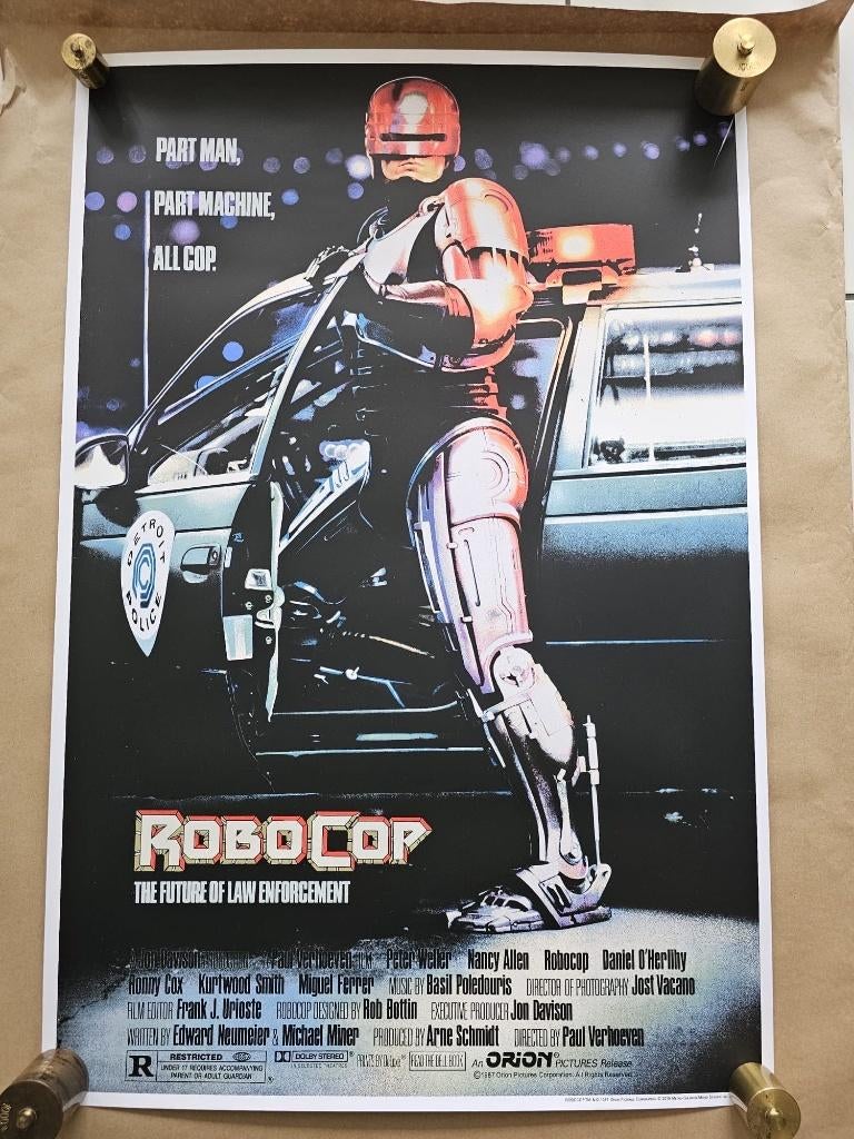Bottleneck Gallery RoboCop Screen print, Ophalen