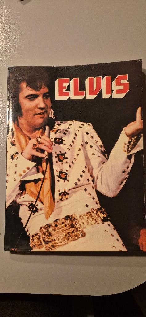 Elvis boek, Ophalen of Verzenden, Gebruikt, Foto of Kaart