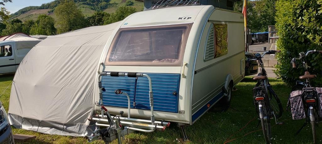 Kip Kompakt EKV37 lichtgewicht caravan, rijklaar 680 Kg., Caravans en Kamperen, Ophalen, Tot en met 2