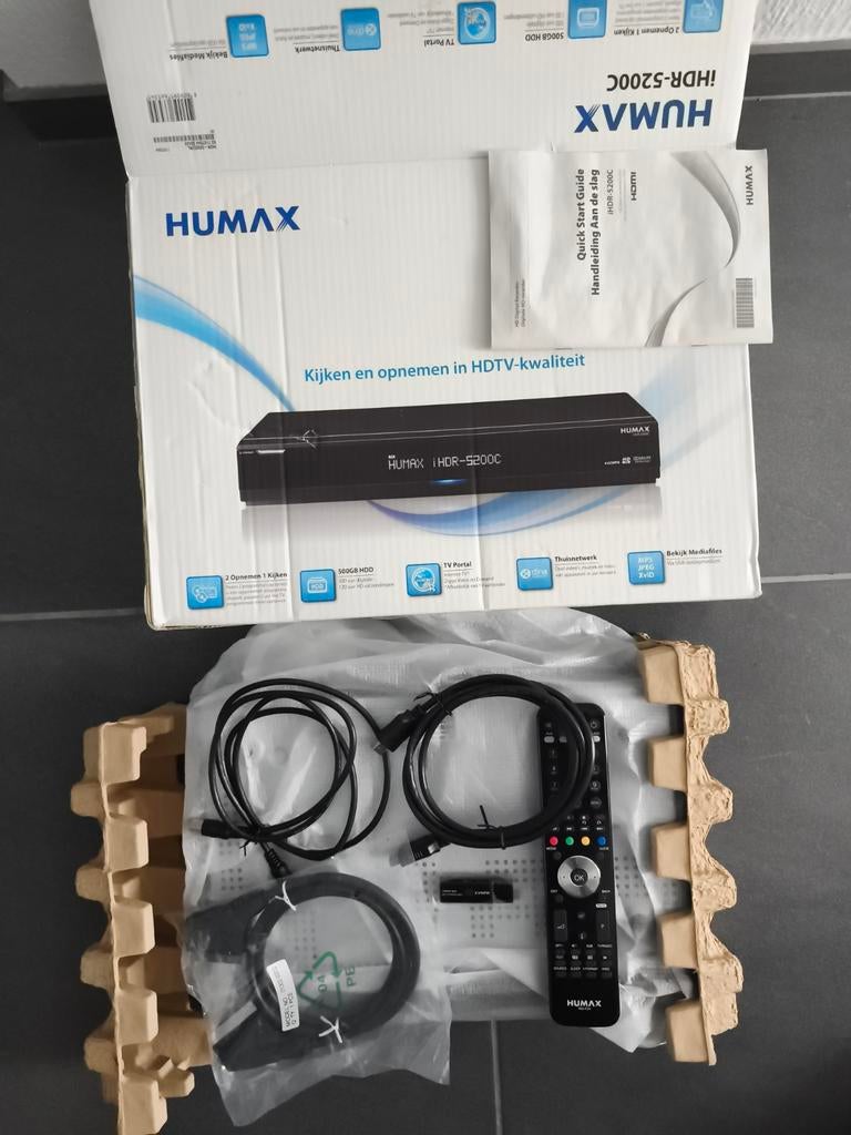 Humax iHDR-5200C HD Recorder - Kijken en opnemen in HDTV, Ophalen, Zo goed als nieuw, Harddiskrecorder