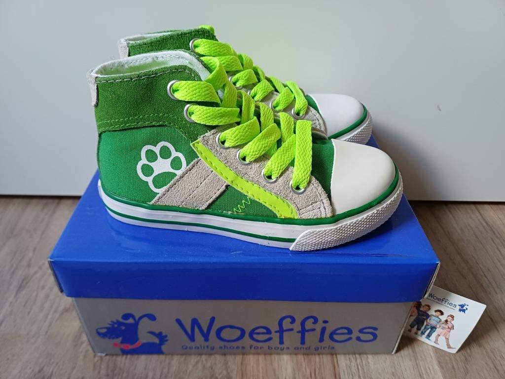 Nieuwe Woeffies groene gympen maat 24, Nieuw, Ophalen of Verzenden, Woeffies, Jongen of Meisje