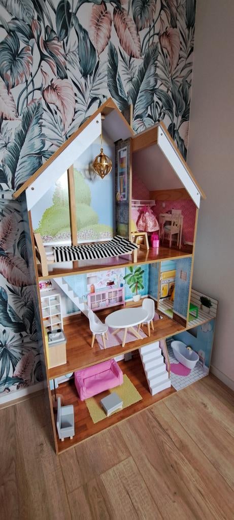 Barbiehuis incl meubels, Ophalen, Poppenhuis