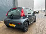 Peugeot 107 1.0i Active AIRCO LED 5DRS 58000KM NAP, Voorwielaandrijving, Euro 5, Stof, Gebruikt