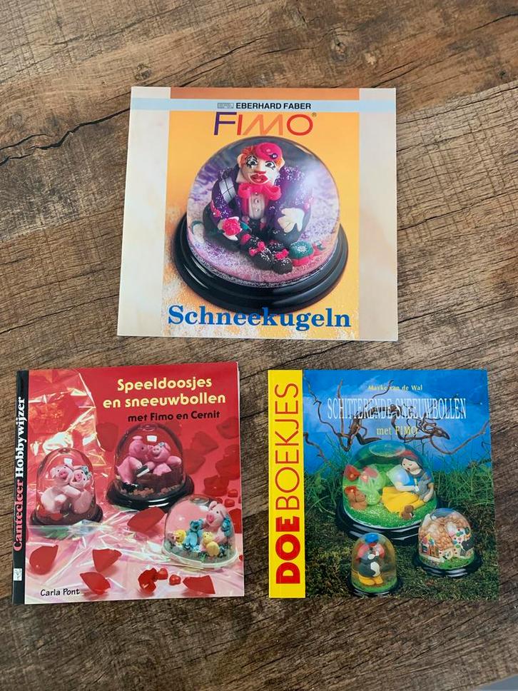 Sneeuwbollen en speeldoosjes met Fimo boeken, Boeken, Hobby en Vrije tijd, Zo goed als nieuw, Kleien en Boetseren, Geschikt voor kinderen
