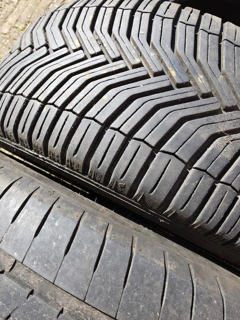 Vier zomerbanden: goed profiel., Ophalen