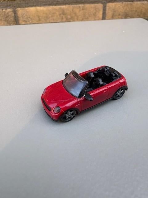 Ferrero rocher Mini Cooper Cabriolet, Ophalen of Verzenden, Zo goed als nieuw, Auto