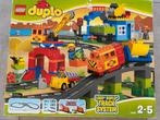 Lego Duplo ( 10508 )trein met rails en accessoires, Kinderen en Baby's, Speelgoed | Duplo en Lego, Ophalen of Verzenden, Nieuw