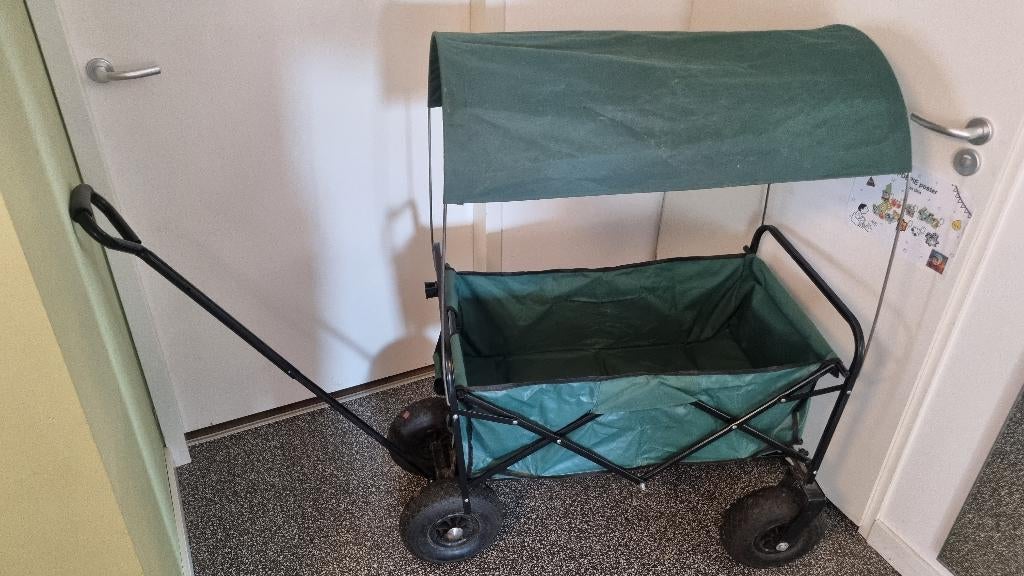 Bolderkar opvouwbaar met LUCHTbanden en huifje, Ophalen, Opvouwbaar, Zo goed als nieuw