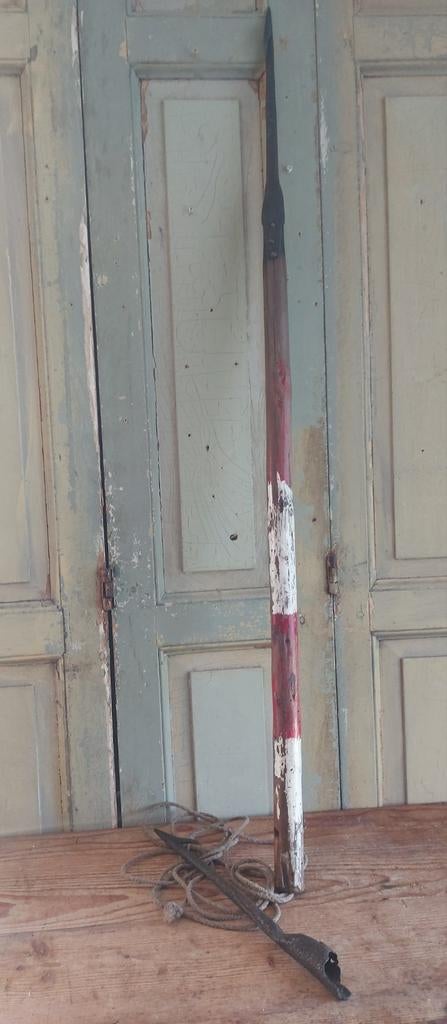 2 x antieke gesmede harpoen jacht jagen vissen, Ophalen of Verzenden