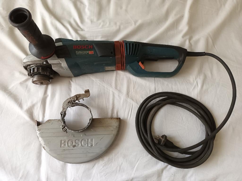 BOSCH GWS 24-230 LVI haakse slijper, Ophalen of Verzenden, Zo goed als nieuw, 1000 watt of meer, Haakse handslijpmachine